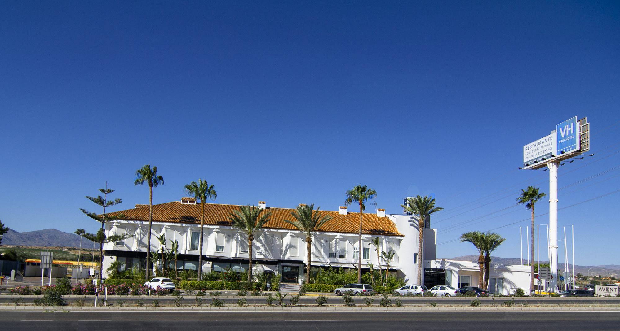 Avent Verahotel Екстер'єр фото